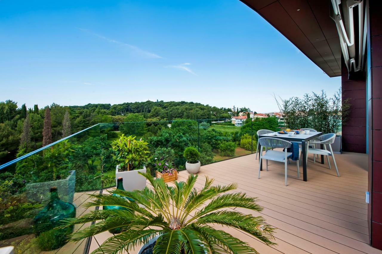 The Q Superior - A Penthouse With Jacuzzi And Sauna Rovinj Kültér fotó