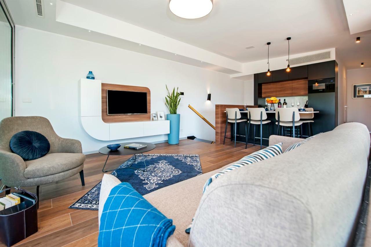 The Q Superior - A Penthouse With Jacuzzi And Sauna Rovinj Kültér fotó