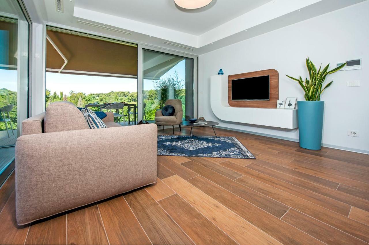 The Q Superior - A Penthouse With Jacuzzi And Sauna Rovinj Kültér fotó